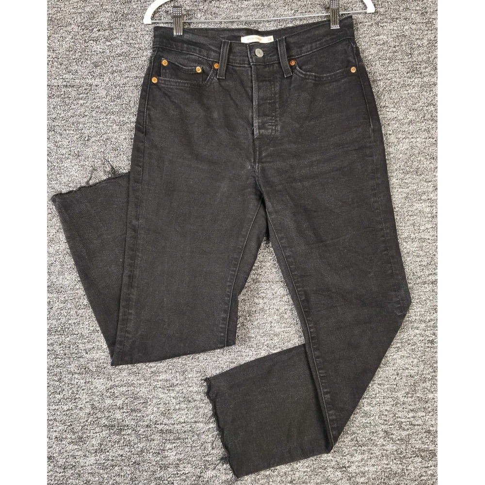 Levi's Wedgie Straight Jeans Women's 28x28 Black High Rise Raw Hem Denim